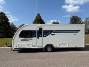 2017 Swift Celebration 580 Fixed Traverse Bed in White — image 2