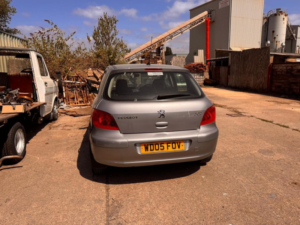 2005 Peugeot 307 1.4 16v X-Line 5dr in Grey — image 6