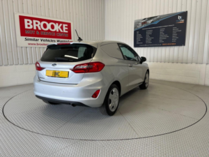 2021 Ford Fiesta Van 1.0 Ecoboost Euro 6 (s/s) 3dr in Silver — image 5