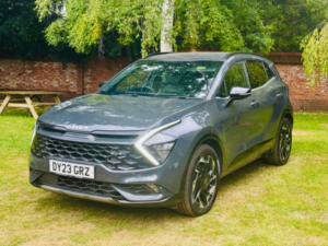 2023 Kia Sportage 1.6 T-Gdi 13.8kwh Gt-Line SUV 5dr Petrol Plug-In Hybrid Auto AWD Euro 6 (s/s) (261 Bhp) in Grey — image 4