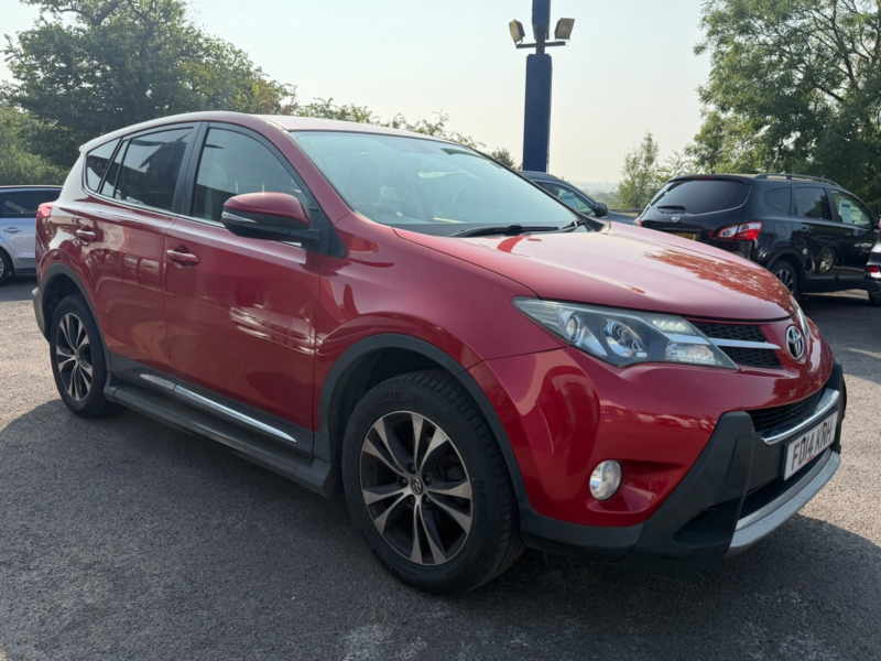 2014 Toyota Rav4 2.0 D-4d Icon in Red — image 1