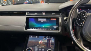2018 Land Rover Range Rover Velar 2.0 D240 Hse Auto 4WD Euro 6 (s/s) 5dr in Grey — image 5