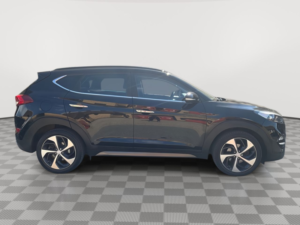 2017 Hyundai Tucson 2.0 Crdi Premium Se SUV 5dr Diesel Auto 4WD Euro 6 (185 Ps) in Black — image 6