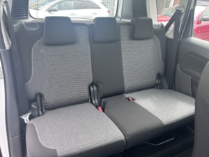 2015 Citroen C3 Picasso 1.6 Bluehdi Selection in White — image 6