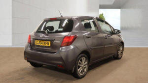 2014 Toyota Yaris 1.33 Dual Vvt-I Icon Multidrive S Euro 5 5dr in Grey — image 5