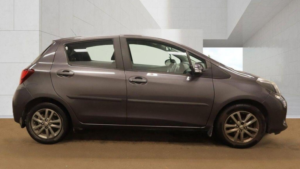 2014 Toyota Yaris 1.33 Dual Vvt-I Icon Multidrive S Euro 5 5dr in Grey — image 6