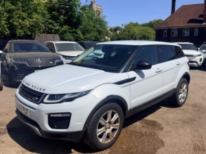 2017 Land Rover Range Rover Evoque Ed4 Se Tech in White — image 5