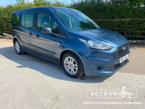 2021 Ford Grand Tourneo Connect 1.5 Tourneo Connect Zetec Grand Tourneo 1.5l Ecoblue 100ps Fwd 6 Speed Manual in Blue — image 2