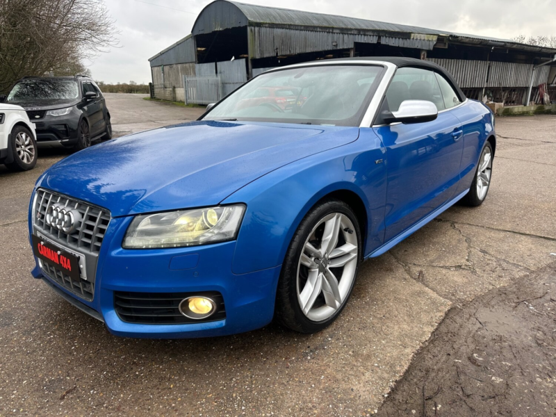2009 Audi S5 3.0 Tfsi V6 in Blue — image 1
