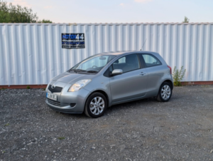 2008 Toyota Yaris 1.0 Vvt-I Tr in Silver — image 4