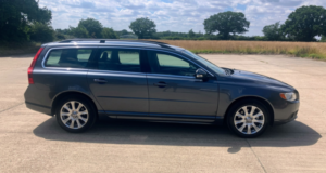 2009 Volvo V70 2.4 D Se Automatic in Grey — image 3
