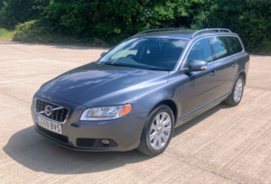 2009 Volvo V70 2.4 D Se Automatic in Grey — image 5