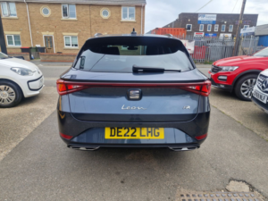 2022 SEAT Leon 1.5 Etsi Mhev Fr Sport Estate 5dr Petrol Hybrid DSG Euro 6 (s/s) (150 Ps) in Grey — image 5