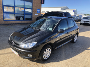 2005 Peugeot 206 1.1 Zest 2 in Black — image 5