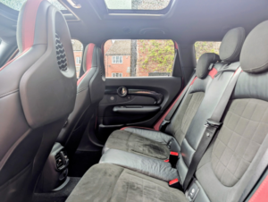 2015 MINI Clubman 2.0 Clubman Cooper S in Red — image 5