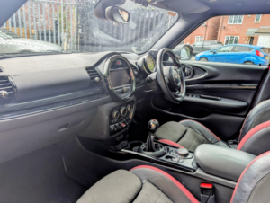 2015 MINI Clubman 2.0 Clubman Cooper S in Red — image 6