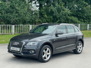 2012 Audi Q5 2.0 Tdi S Line Quattro Euro 5 (s/s) 5dr in Grey — image 3