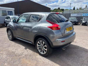 2013 Nissan Juke 1.5 Dci 8v Tekna Euro 5 (s/s) 5dr in Grey — image 2
