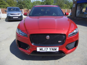 2017 Jaguar F-Pace 3.0 D300 V6 S Auto AWD Euro 6 (s/s) 5dr in Red — image 2