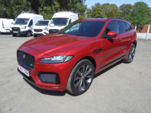 2017 Jaguar F-Pace 3.0 D300 V6 S Auto AWD Euro 6 (s/s) 5dr in Red — image 3