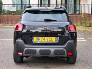 2024 Citroen C3 Aircross 1.2 Puretech Max Eat6 Euro 6 (s/s) 5dr in Black — image 5