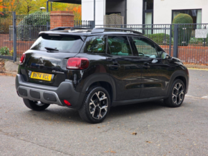 2024 Citroen C3 Aircross 1.2 Puretech Max Eat6 Euro 6 (s/s) 5dr in Black — image 6
