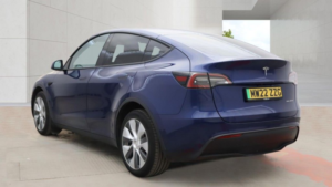2022 Tesla Model Y (dual Motor) Long Range SUV 5dr Electric Auto 4wde (384 Bhp) in Blue — image 3