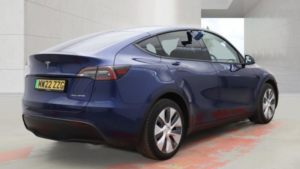 2022 Tesla Model Y (dual Motor) Long Range SUV 5dr Electric Auto 4wde (384 Bhp) in Blue — image 4