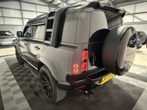 2023 Land Rover Defender 110 3.0 D300 Mhev X-Dynamic Hse in Black — image 4
