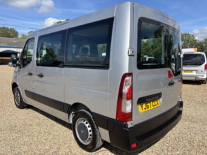 2017 Renault Master Wav Wheelchair Accessible Vehicle 2.3 Fwd Sl28 Dci 110 Business Euro 6 in Grey — image 5