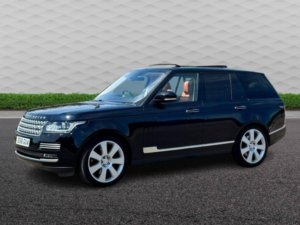 2016 Land Rover Range Rover 5.0 V8 Autobiography Auto 4WD Euro 6 (s/s) 5dr in Black — image 4