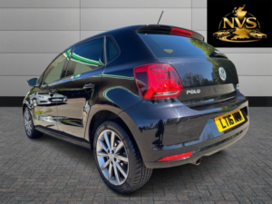 2016 Volkswagen Polo 1.2 Tsi Bluemotion Tech Se Design in Black — image 5