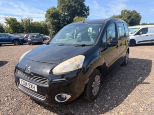 2014 Peugeot Partner Tepee 1.6 Hdi Tepee S Egc (s/s) 5dr in Black — image 4