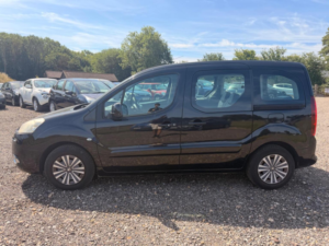 2014 Peugeot Partner Tepee 1.6 Hdi Tepee S Egc (s/s) 5dr in Black — image 6