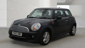 2013 MINI Hatch 1.6 Cooper Euro 5 (s/s) 3dr in Black — image 2