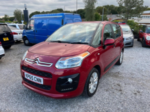 2015 Citroen C3 Picasso 1.6 Bluehdi Vtr+ Euro 6 5dr in Red — image 3