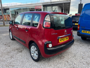 2015 Citroen C3 Picasso 1.6 Bluehdi Vtr+ Euro 6 5dr in Red — image 4