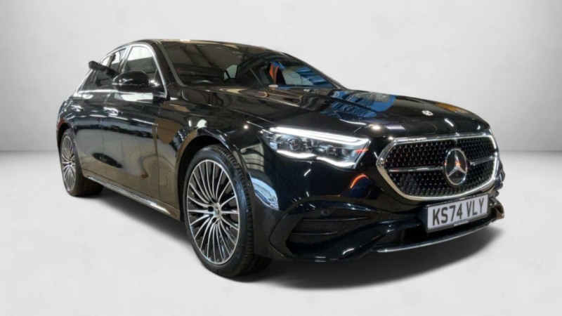 2024 Mercedes-Benz E Class 2.0 E300e 25.4kwh Amg Line (premium Plus) Saloon 4dr Petrol Plug-In Hybrid G-Tronic Euro 6 (s/s) (313 Ps) in Black — image 1