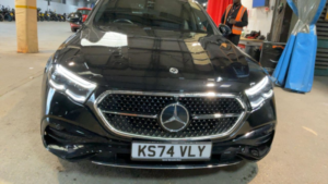 2024 Mercedes-Benz E Class 2.0 E300e 25.4kwh Amg Line (premium Plus) Saloon 4dr Petrol Plug-In Hybrid G-Tronic Euro 6 (s/s) (313 Ps) in Black — image 2