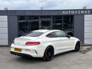 2016 Mercedes-Benz C-Class 4.0 C63 V8 Biturbo Amg S (premium) Coupe 2dr Petrol Spds Mct Euro 6 (s/s) (510 Ps) in White — image 4