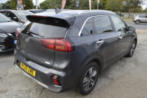 2020 Kia Niro 1.6 Gdi 2 in Grey — image 2