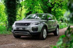 2014 Land Rover Range Rover Evoque 2.2 Sd4 Pure Tech in Grey — image 2