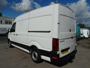 2022 Volkswagen Crafter 2.0 Tdi Cr30 Startline Fwd Mwb High Roof Euro 6 (s/s) 5dr in White — image 6