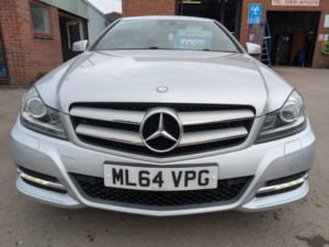 2014 Mercedes-Benz C Class 2.1 C220 Cdi Executive Se in Silver — image 5