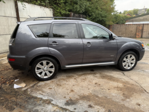 2010 Mitsubishi Outlander 2.2 Di-D Gx4 in Grey — image 3