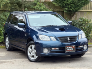 2003 Mitsubishi Airtrek