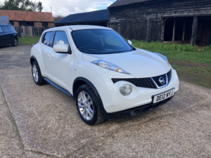 2012 Nissan Juke 1.6 Acenta Premium in White — image 2