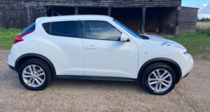 2012 Nissan Juke 1.6 Acenta Premium in White — image 3