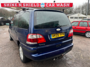 2005 Ford Galaxy 1.9 Tdi Zetec 5dr in Blue — image 4