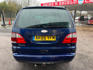 2005 Ford Galaxy 1.9 Tdi Zetec 5dr in Blue — image 5